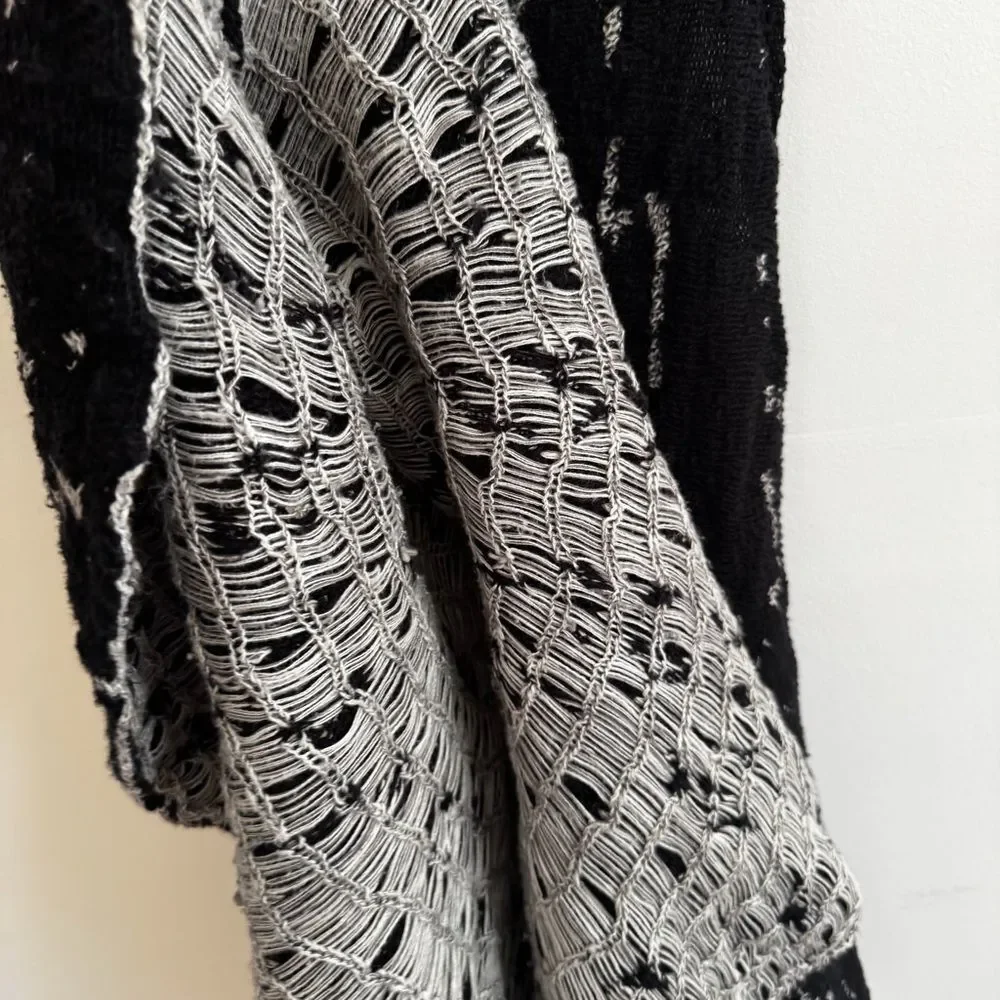 Free People side by side knit peplum tank top size Small Black White Festival